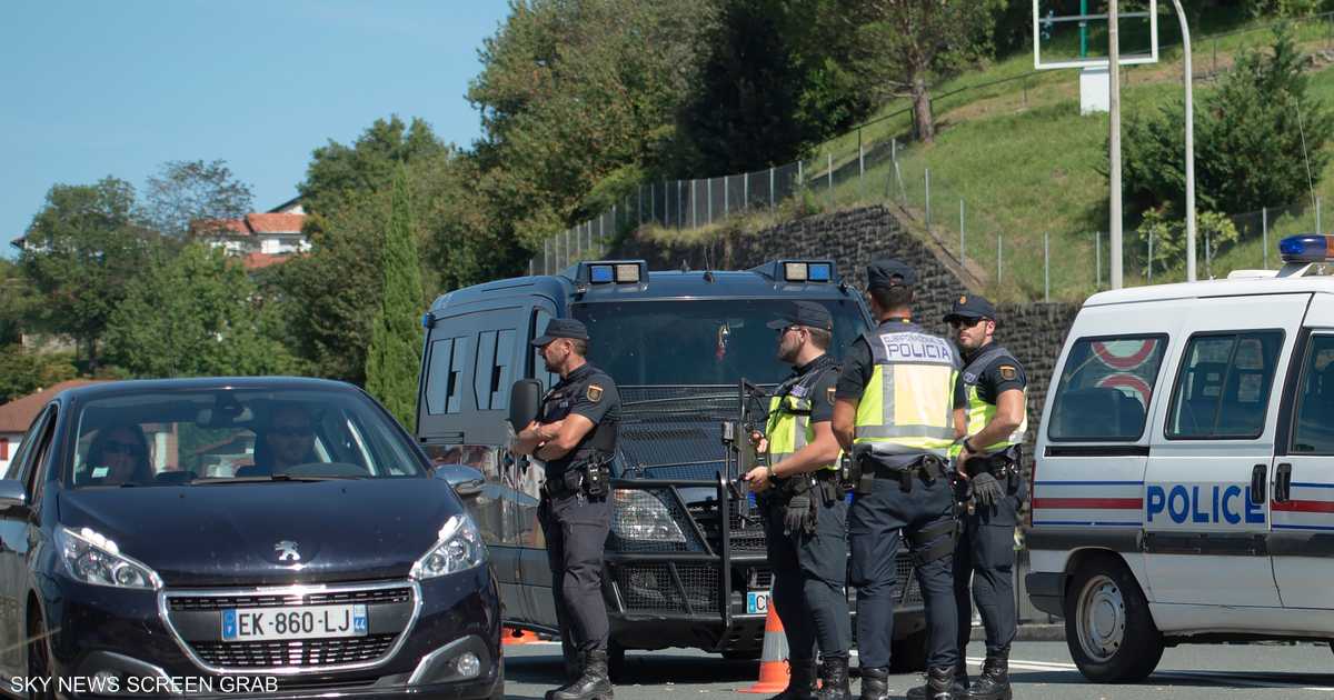 شبكة جزائرية تدير تهريب مخدرات ومهاجرين بين إسبانيا والجزائر وتحقق عائدات بـ 28 مليون دولار