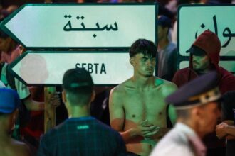 أزمة سبتة: أكثر من 50 ألف شخص يحاولون العبور و57 قتيلاً وتداعيات أوروبية