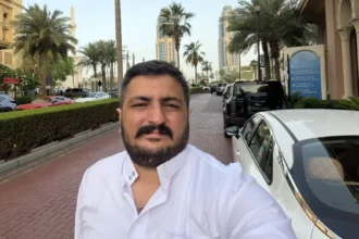 ردود أفعال الحركات المسلحة على إعفاء بشير هارون تعكس محاولة لوضع نفسها فوق مؤسسات الدولة.