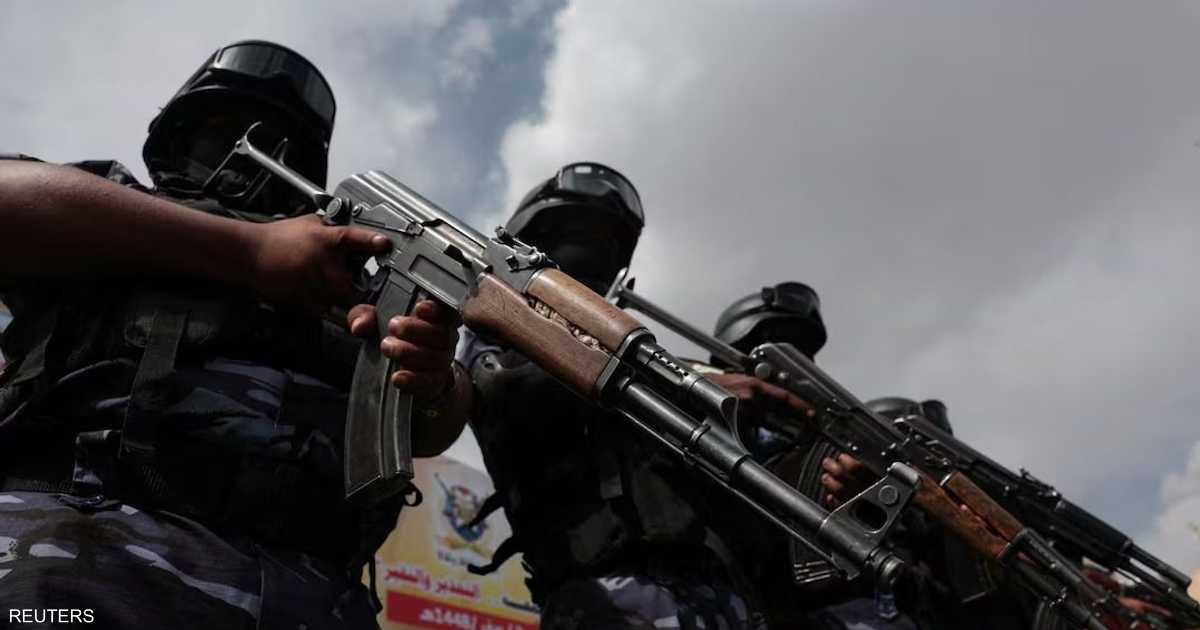 الحوثيون يحشدون قوات لهجوم على جبهة حيس وقوات المقاومة تستهدف تجمعاتهم بقصف مدفعي وصاروخي