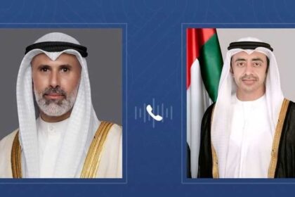 الشيخ عبدالله بن زايد والشيخ جراح جابر الأحمد يدينان بشدة هجوم إيراني على ناقلة أدنوك في مضيق هرمز