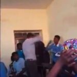 اللواء عادل الطيب يحظى بتضامن الصحفي أوكاك في قضية اعتداءه على معلم