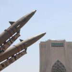 الولايات المتحدة تطالب إسرائيل بانسحاب من لبنان وتقدم خطط لغزة.