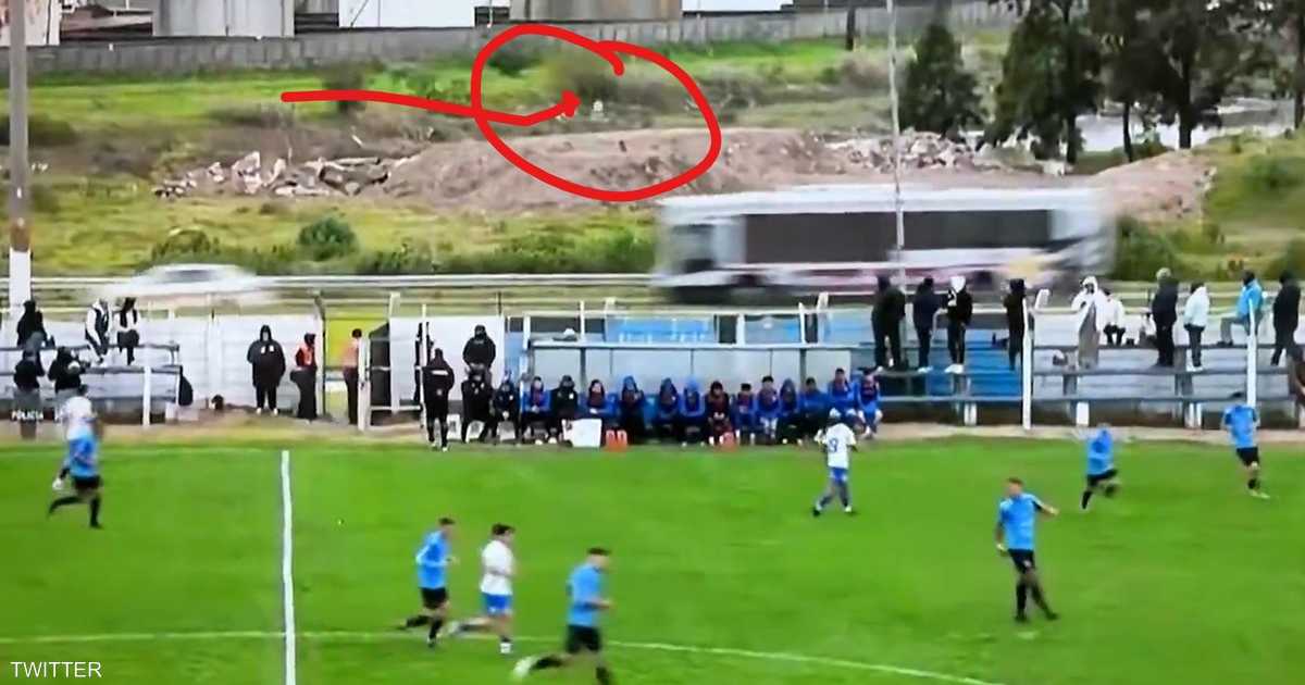 مباراة دوري أوروغواي تؤدي إلى حادث مروري على الطريق السريع المحاذي الملعب