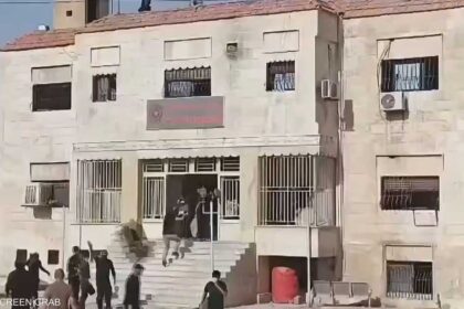 الحكومة السورية تعزز أمن الحسكة والقامشلي وتدخل قوى الأمن في كوباني لمنع الفوضى