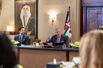 الملك عبدالله الثاني يطالب بوقف الإجراءات الأحادية في الضفة ويدعو لإنهاء الاعتداءات على المقدسات في القدس