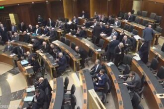برلمان: إقرار قانون العفو العام وتخفيض بعض العقوبات لتخفيف اكتظاظ السجون