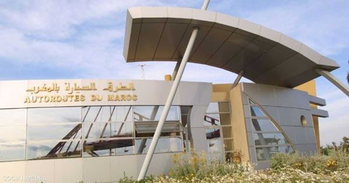الحكم يلزم شركة الطريق السيار بتعويض 171 ألف درهم لسائق اصطدم بكلب بسبب تقصير الشركة في منع تسلل الحيوانات.