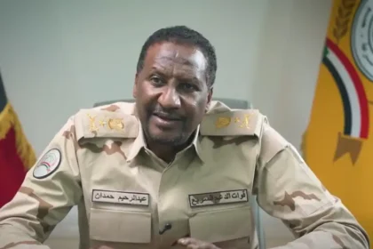 الابن القاتل يضرب مفتاحًا حاسمًا في ظل هشاشة القانون بأم عيني الجميع