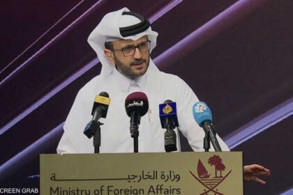 الطائرة الإيرانية خرقت الأجواء القطرية ودُعي الطيارون دون رد قبل اتخاذ إجراء دفاعي وفقا للقانون الدولي.