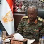 البرهان يصدر قراراً لتهيئة بيئة آمنة للحوار السوداني السوداني.