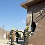 سقوط شظايا طائرة حوثية بعد اعتراضها يؤدي لوفاة وإصابات وأضرار مادية