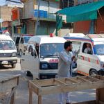 قتل خمسة من رجال الشرطة في هجوم على مركز شرطة في المدينة، وأصيب آخران بجروح.