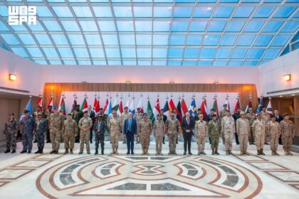 التحالف الدفاعي للبحر الأحمر ينتقل إلى مرحلة الجاهزية العملياتية.