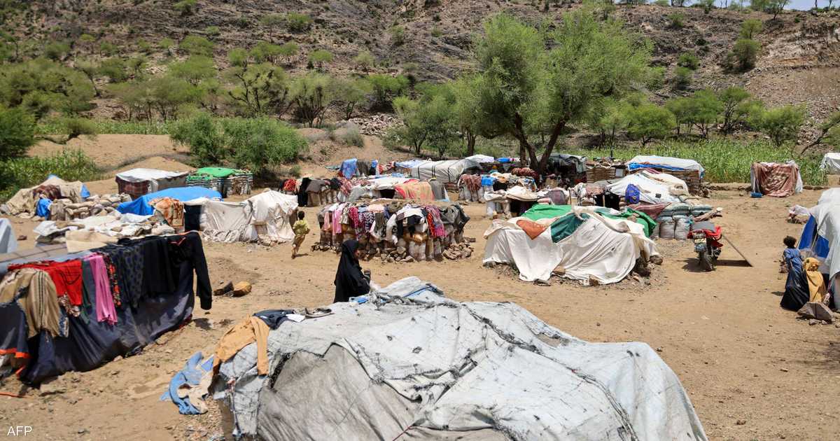 نزوح 23 ألف أسرة جديدة إلى محافظات يمنية منذ بداية سبتمبر الجاري
