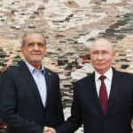 خطة روسية إيرانية لزيادة التعاون التجاري والنووي والنفطي حتى 2026