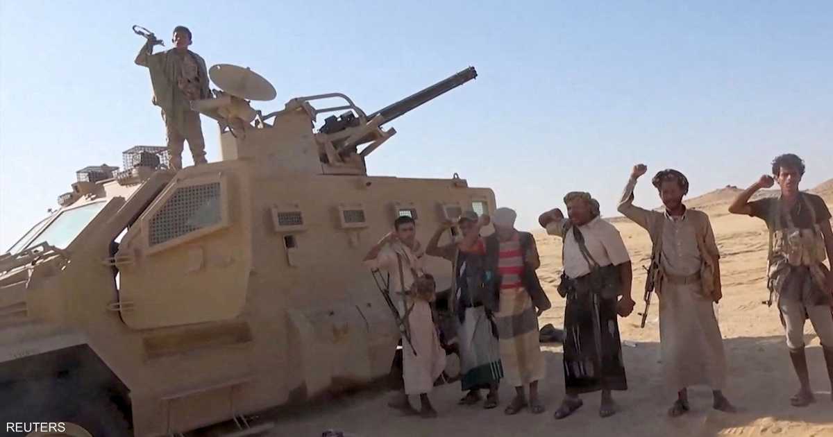 الرئيس اليمني يطلب دعم الولايات المتحدة لمواجهة الحوثيين خلال مكالمة هاتفية.