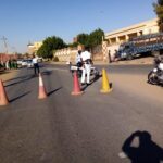 محكمة سنار تفرض غرامة 5 ملايين جنيه على شخص تصور شرطياً مرور.