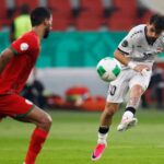 العراق وعمان يتعادلان في المباراة الافتتاحية للمجموعة ببطولة كأس العرب في جدة