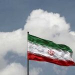 الجيش الإيراني يهدد بالرد على أي هجوم أميركي جديد ويؤكد استعداده للمواجهة.