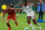 الإمارات تضرب بثلاثية وتصعد صدارة المجموعة في كأس الخليج الفارسي.