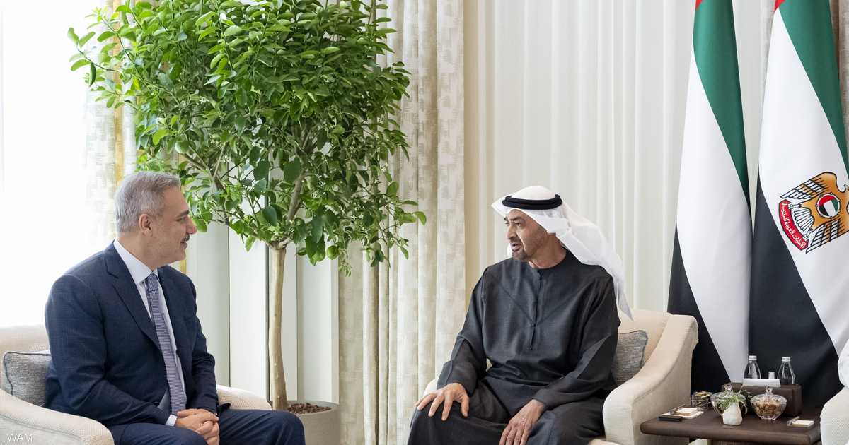 تركيا والامارات يبحثان تعزيز العلاقات الاستراتيجية وتطورات الشرق الاوسط