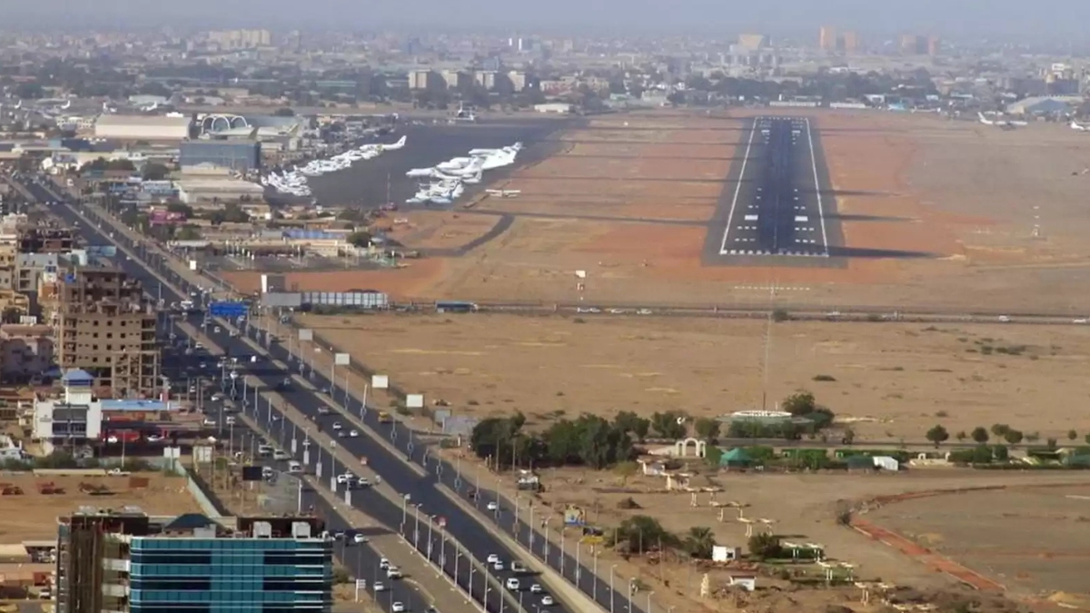 تاركو للشحن الجوي تنقل أول شحنات اللحوم الصادرة عبر مطار الخرطوم منذ اندلاع الحرب.