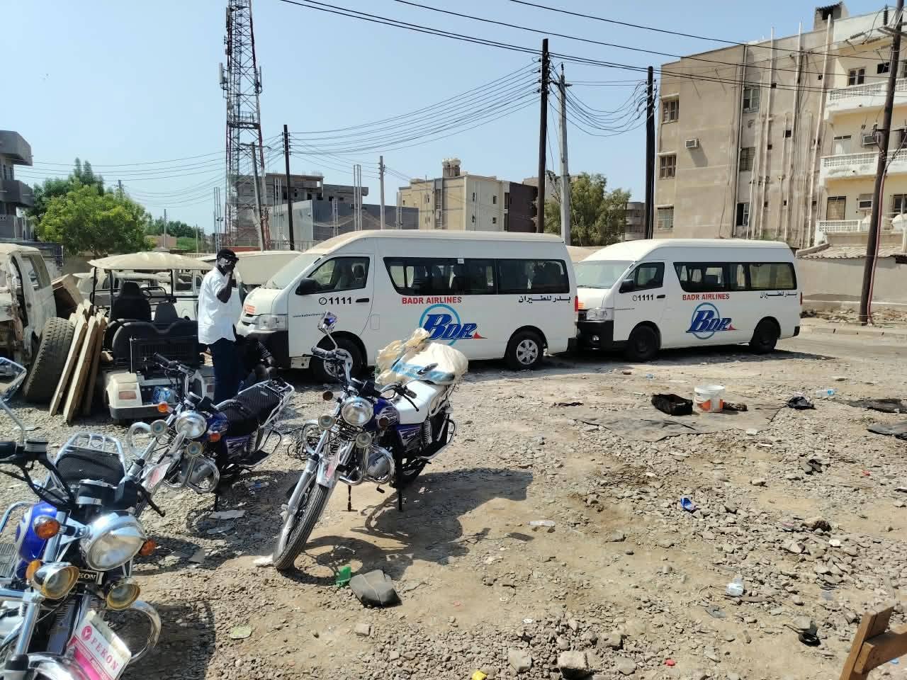 إدارة المباحث تكشف ملابسات سرقة إسبيرات وموصلات سيارات من شركة طيران ببورتسودان.