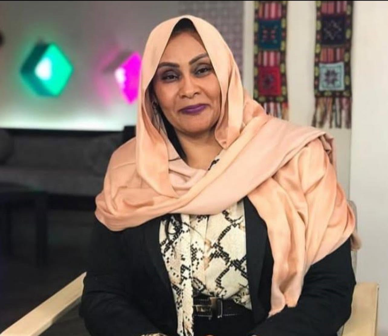 استقالت نعمات الزبير من لجنة الحوار السوداني السوداني.
