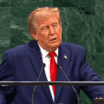 ترامب يؤكد أمام قادة عرب وإسلاميين أن ضربات أميركية منعت إيران من سلاح نووي وألحقت أضرارًا اقتصادية كبيرة بها.