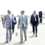 البرهان يزور أسمرا لمتابعة العلاقات الثنائية والتطورات الإقليمية