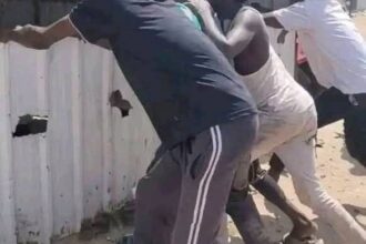 احتجاز سلفيين وصوفيين في تعدين عبري للاشتباكات حول المولد النبوي وتدمير مسجد.