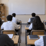 الوزارة تحدد موعداً لبدء الدراسة بالبكالوريا الجديدة في وقت يثير الجدل حول جاهزية المنظومة.
