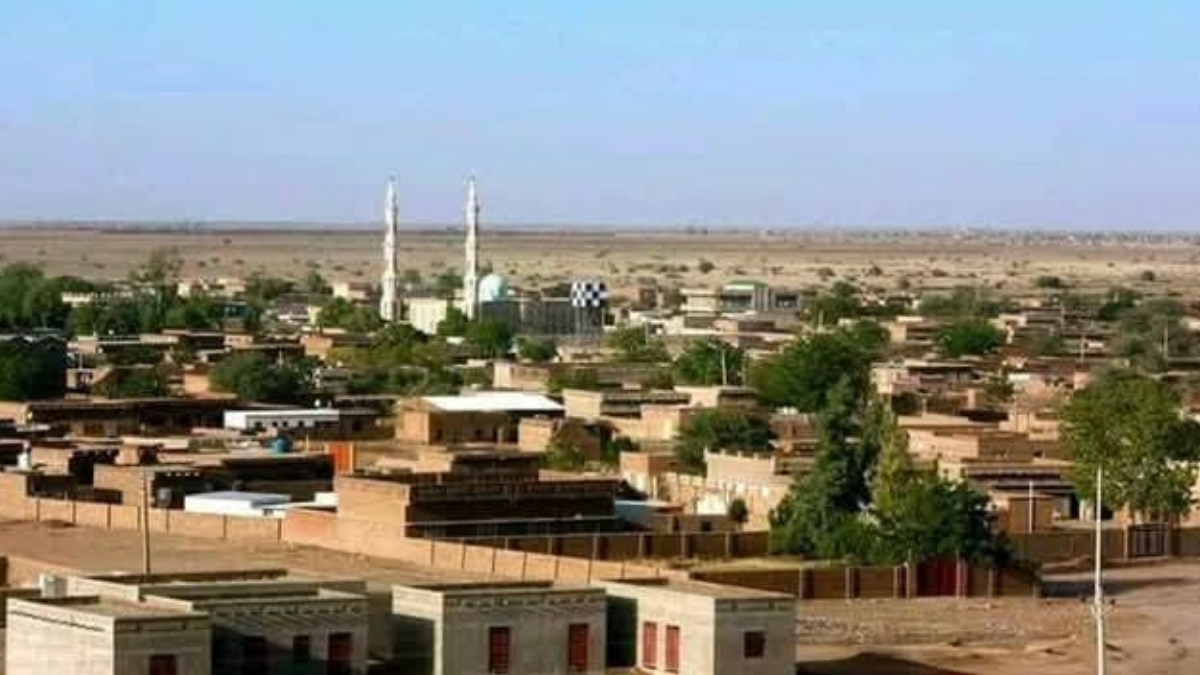 كسر 15 متجراً في سوق ود الحداد دون سرقة يثير الغموض.