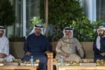 الشيخان بن زايد بن راشد يلتقيان ملك البحرين ويبحثان تعزيز التعاون الأخوي والقضايا الإقليمية.