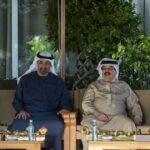 الشيخان بن زايد بن راشد يلتقيان ملك البحرين ويبحثان تعزيز التعاون الأخوي والقضايا الإقليمية.