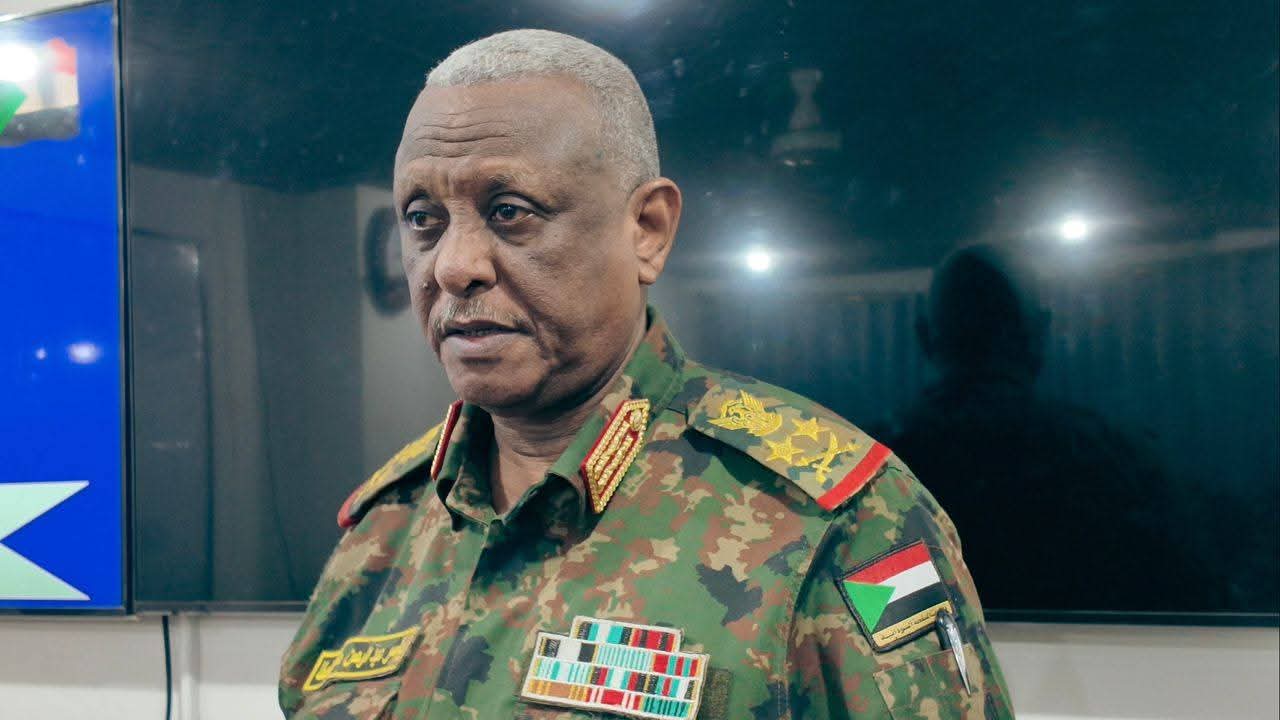النمير.. أول مبادر دعم الجيش السوداني في بداية الحرب