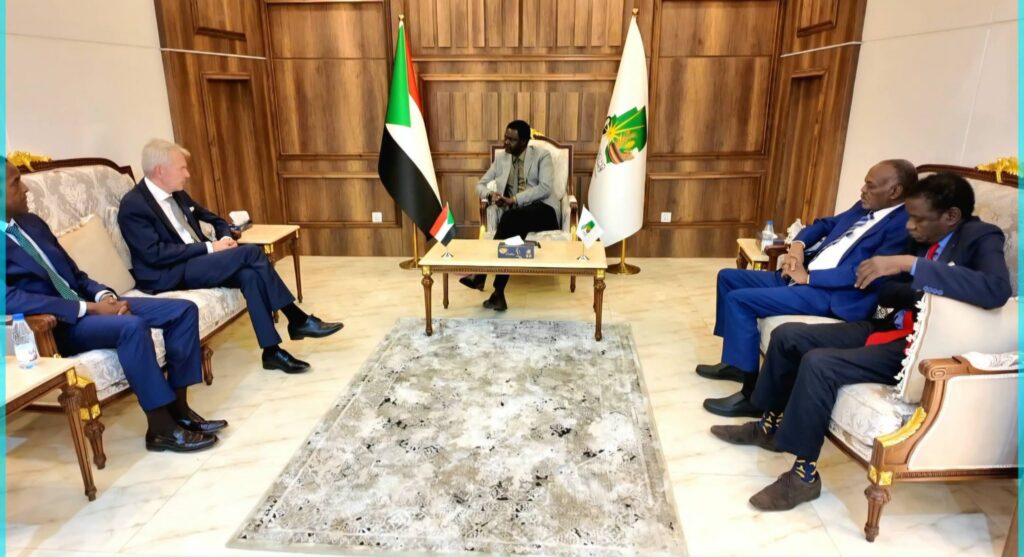 مني أركو مناوي يبحث مع بيكا هافيستو تحديات السودان ودارفور ويؤكد على الحوار الوطني الشامل للسلام المستدام.
