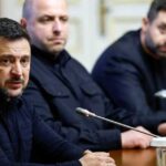 زيلينسكي يؤكد على الحاجة لقاء قادة لحل قضايا الأراضي مع روسيا