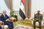 البرهان يبحث مع المبعوث الأممي أوضاع السودان وسبل تعزيز الأمن والسلام