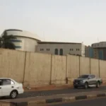 كشف أسباب بناء سور القيادة العامة قبل أحداث أبريل 2023.