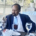 وصول حمدوك السري إلى إسرائيل في وقت حاسم يثير تساؤلات عن مؤامرة جديدة على السودان.