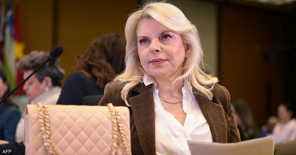 سارة نتنياهو تثير نظريات مؤامرة حول هجوم 7 أكتوبر وتهاجم يائير غولان