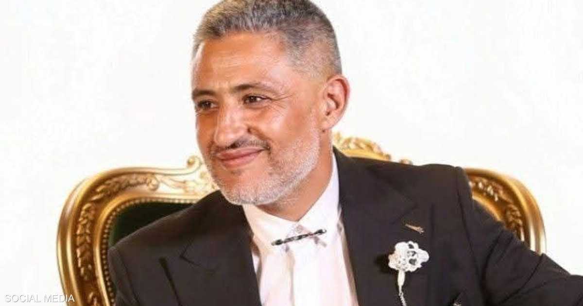 الممثل التونسي أمير دريدي يفوز بجائزة أفضل ممثل مناصفة في مهرجان أوبرا القاهرة للمسرح التجريبي.