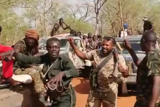 الفرقة الرابعة مشاة تُسقط مسيّرة للمليشيا وتُصدم قواتها في كمين بمنطقة مغجة.
