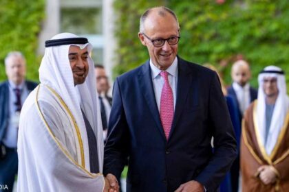 محمد بن زايد يلتقي مستشار ألمانيا لبحث تطوير العلاقات والشراكة الاستراتيجية وآفاق التعاون المشترك