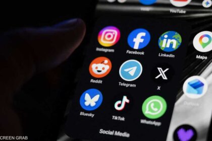 كاليفورنيا تحظر تعريض الأطفال لخصائص التواصل الاجتماعي الممكنة بالإضافة إلى الدمى الذكية المزودة بذكاء اصطناعي