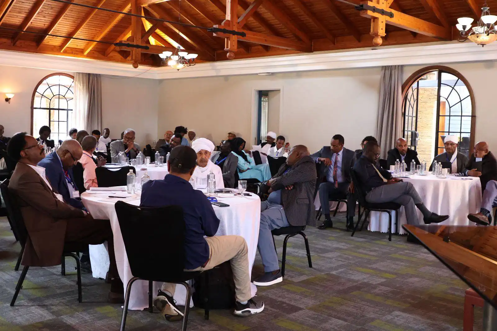 القوى المدنية السودانية تطالب الأمم المتحدة بتمديد حظر السلاح وتدعو إلى تحرك دولي عاجل لوقف الحرب وإنقاذ المدنيين.