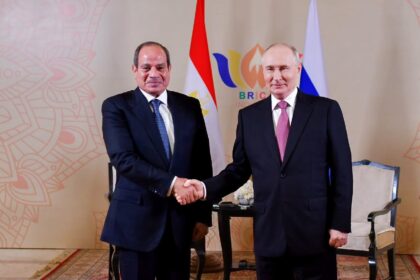 المساس بسيادة السودان خط أحمر لن تسمح به مصر أمام روسيا