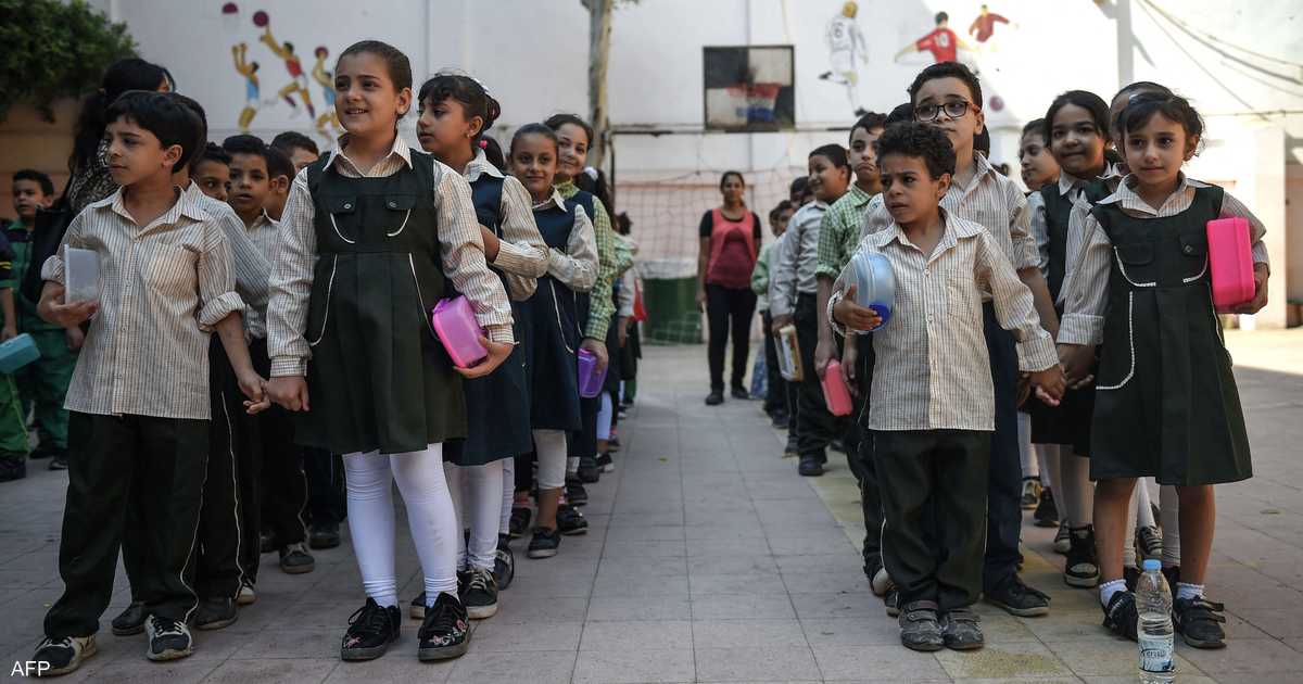 تكلفة السبلايز المدرسية ترتفع وتحول عبئاً مالياً على أولياء الأمور في مصر